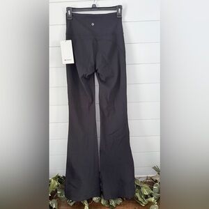 Lululemon Groove SHR Flare Pant *Nulu